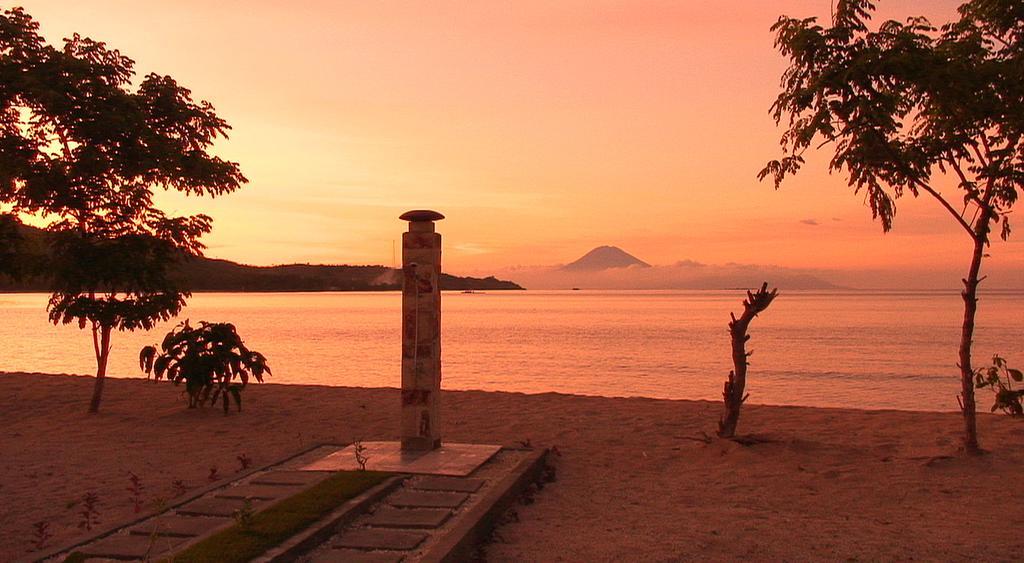 Star Sand Beach Resort Sekotong Exterior foto